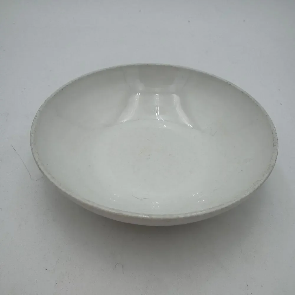Vintage Place Bowl in Centura White by Corning Fruit Berry Dessert 1960s 5.25